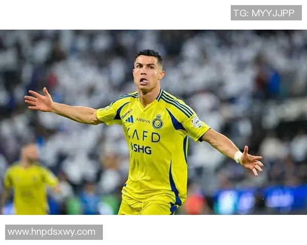 回顾足球中场大师们的辉煌岁月与传奇足迹,探索他们如何主宰赛场